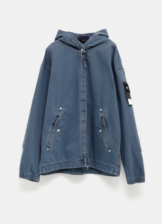 Chaqueta con capucha y cremallera