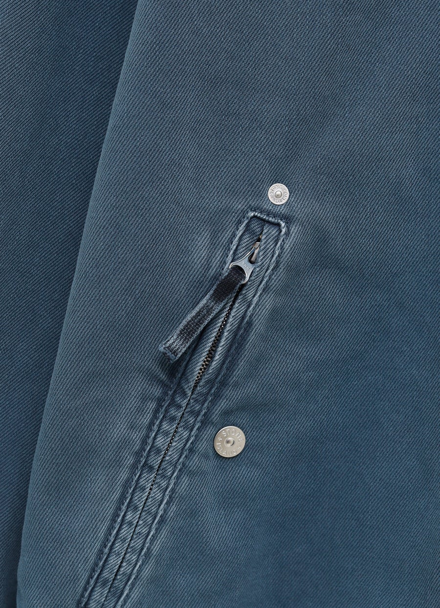 Chaqueta con capucha y cremallera