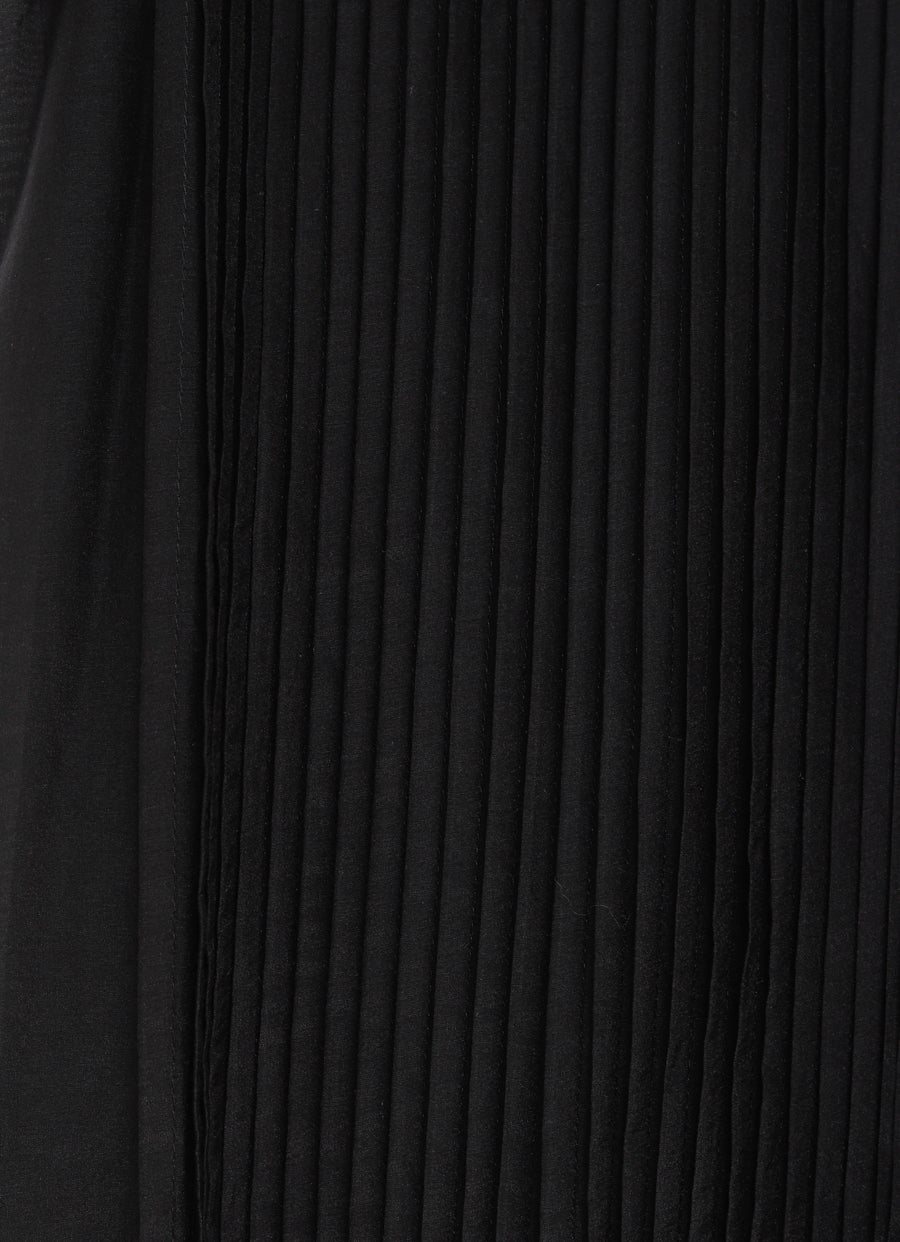 Vestido plisado semitransparente