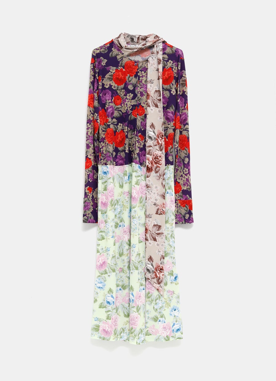 Vestido floral con manga larga