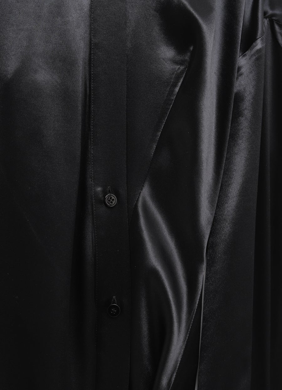 Vestido camisero con falda drapeada