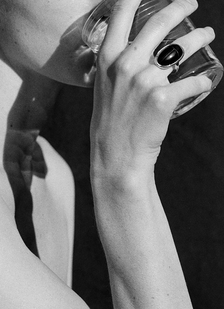 Anillo Scarab de ónice