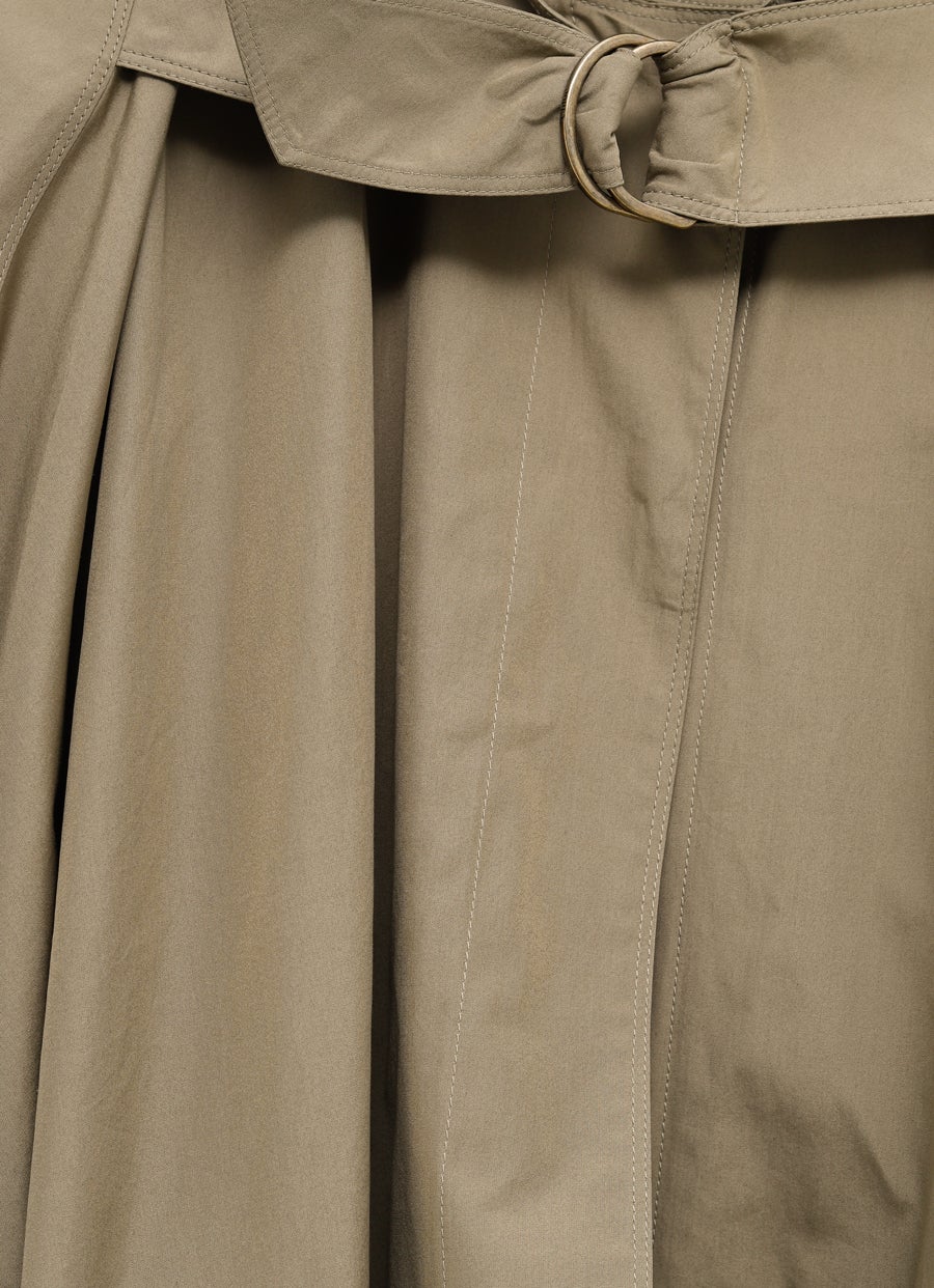 Abrigo capa oversize de cuello alto