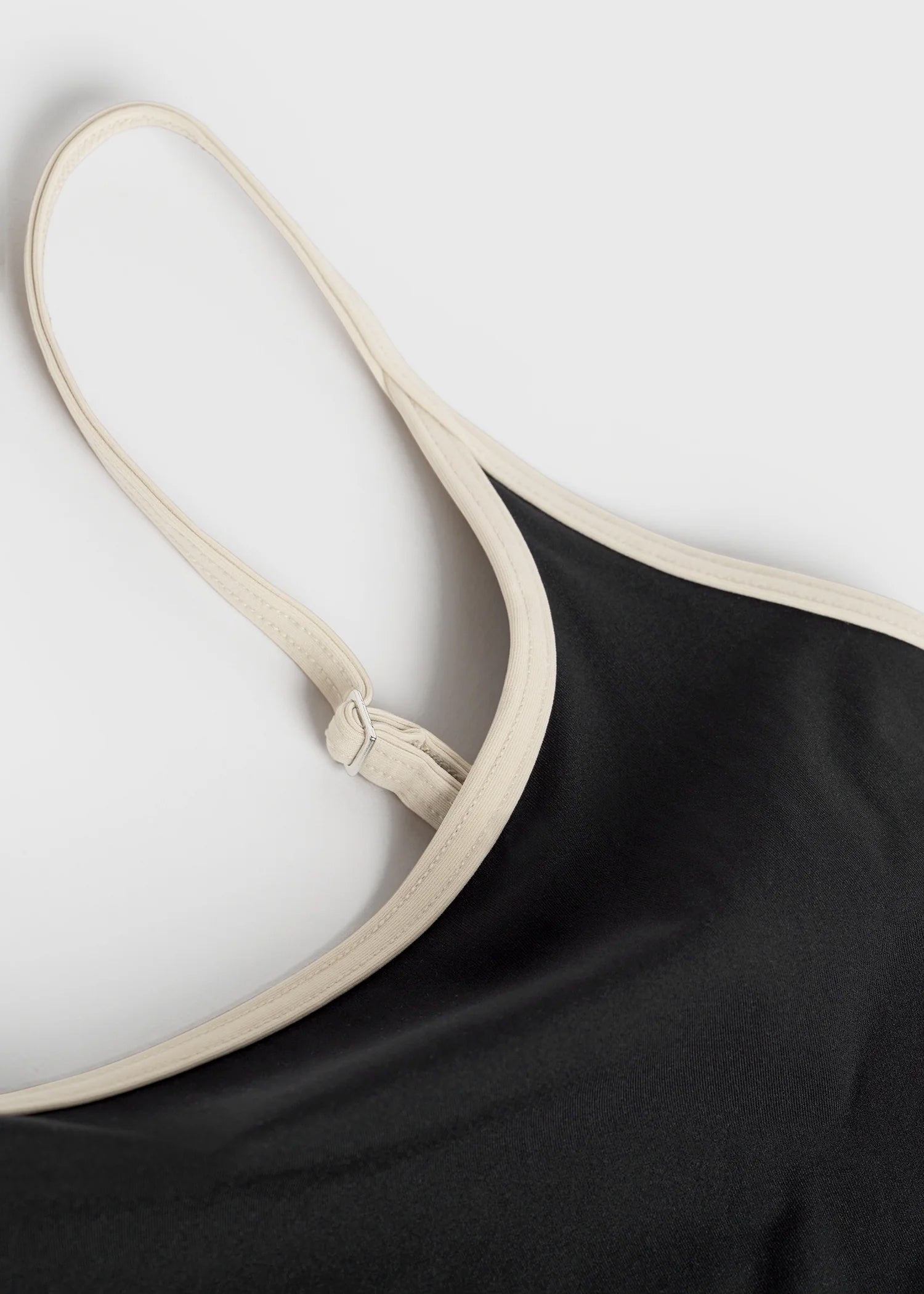 Bañador a contraste