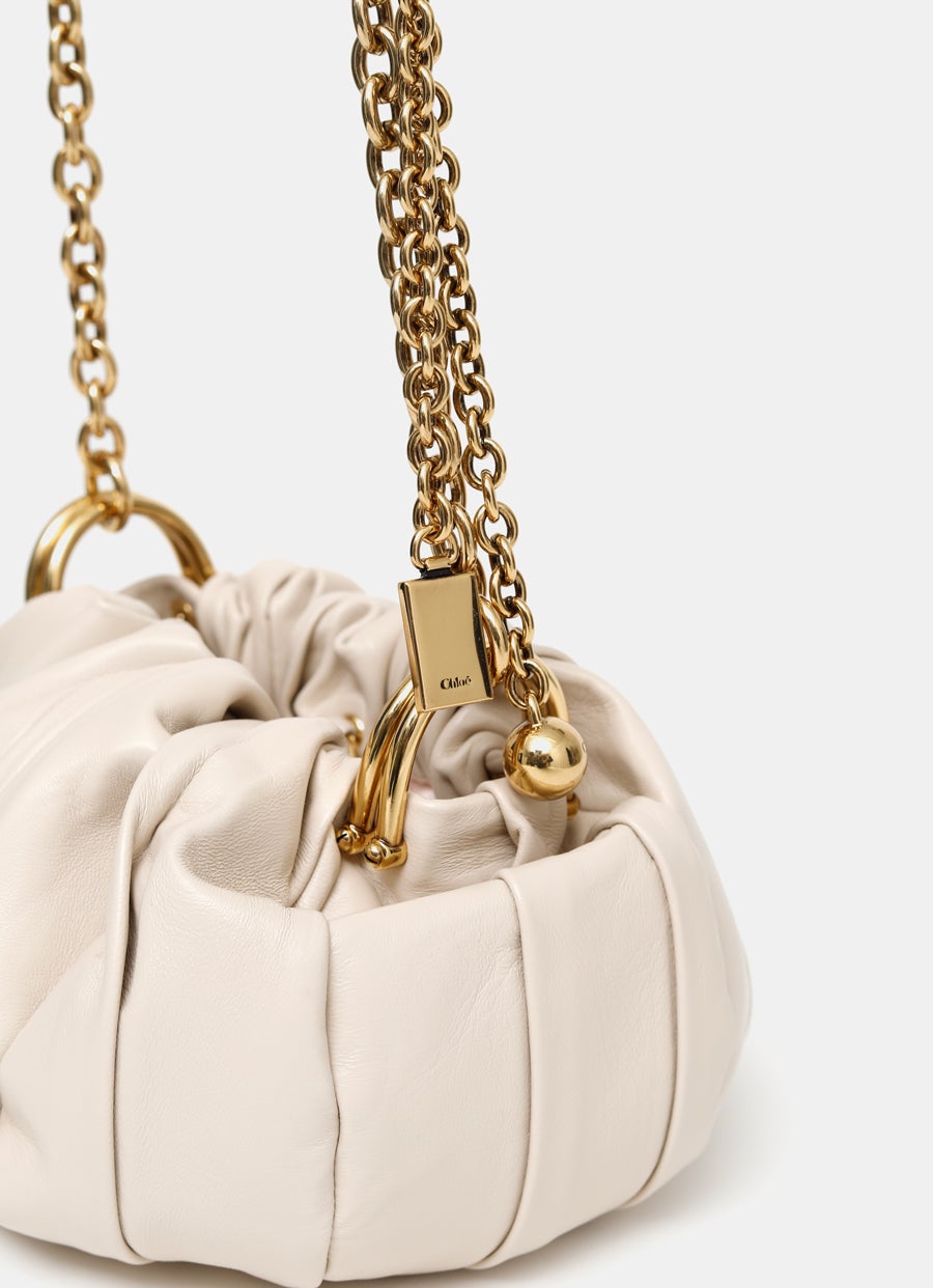 Bolso de hombro Plissé con cadena