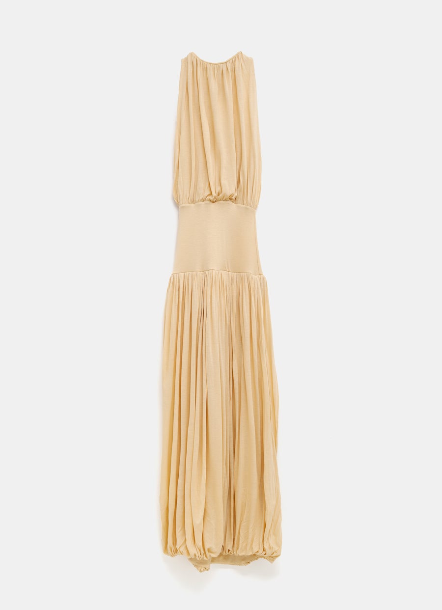 Vestido fruncido suave