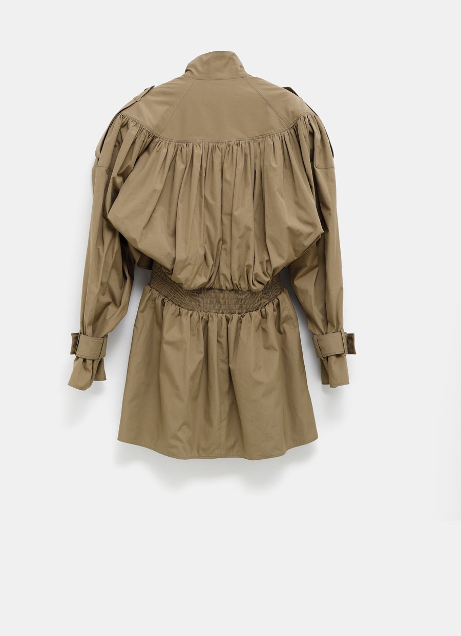 Gabardina corta de cuello alto