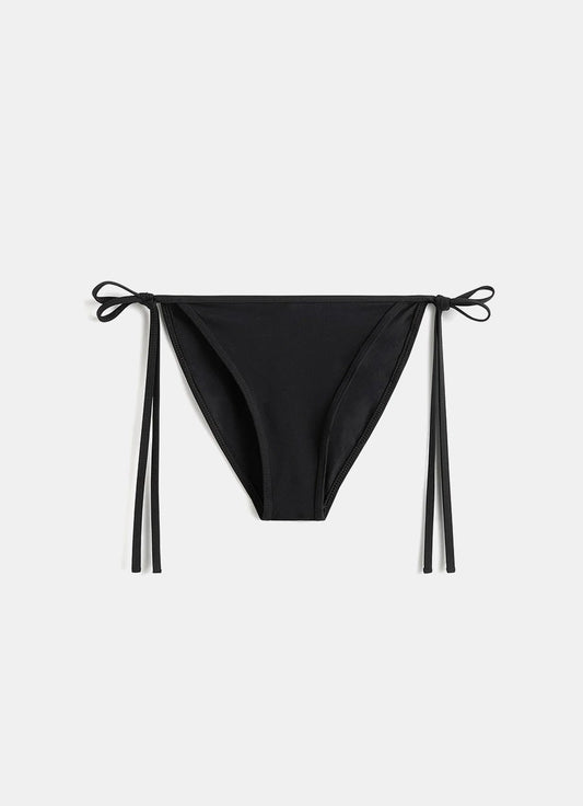 Braga de bikini con lazada