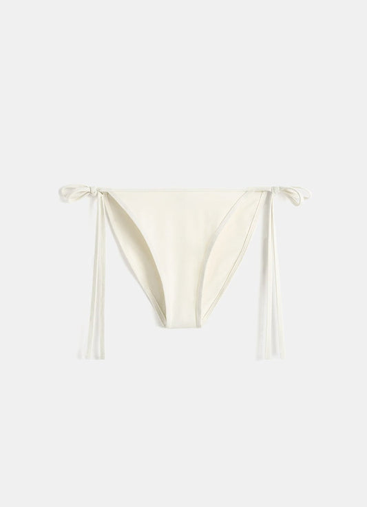 Braga de bikini con lazada