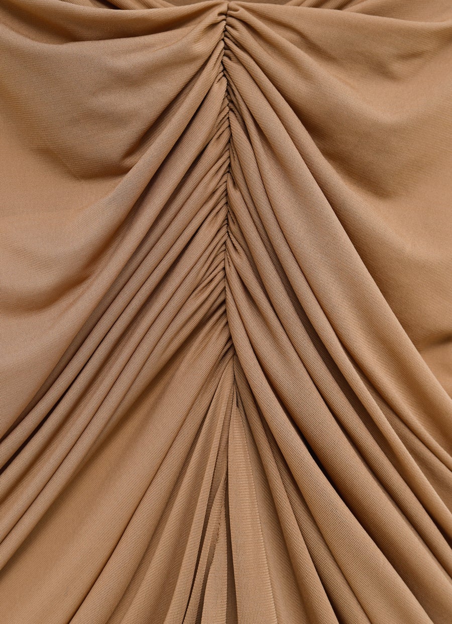 Falda larga con detalle fruncido