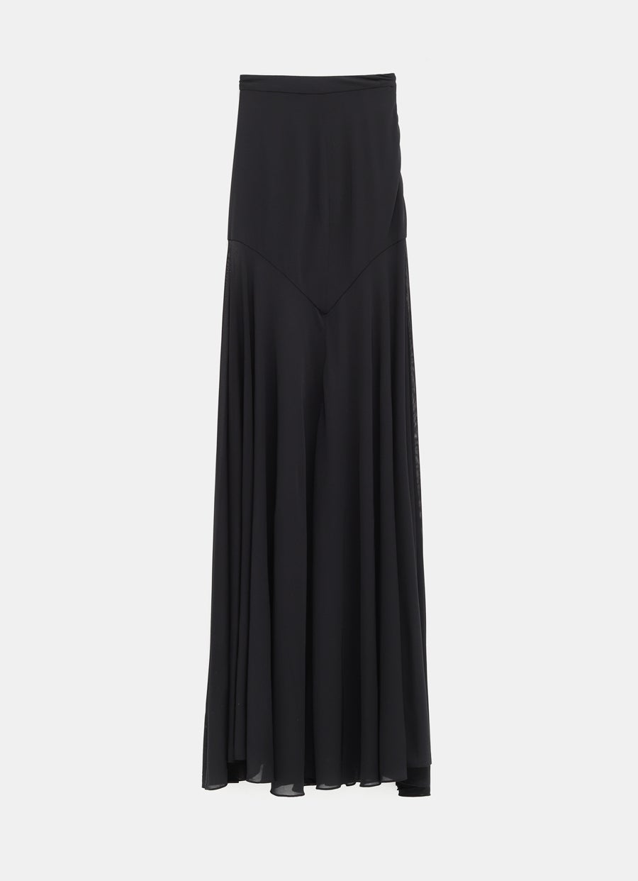 Falda larga de vuelo