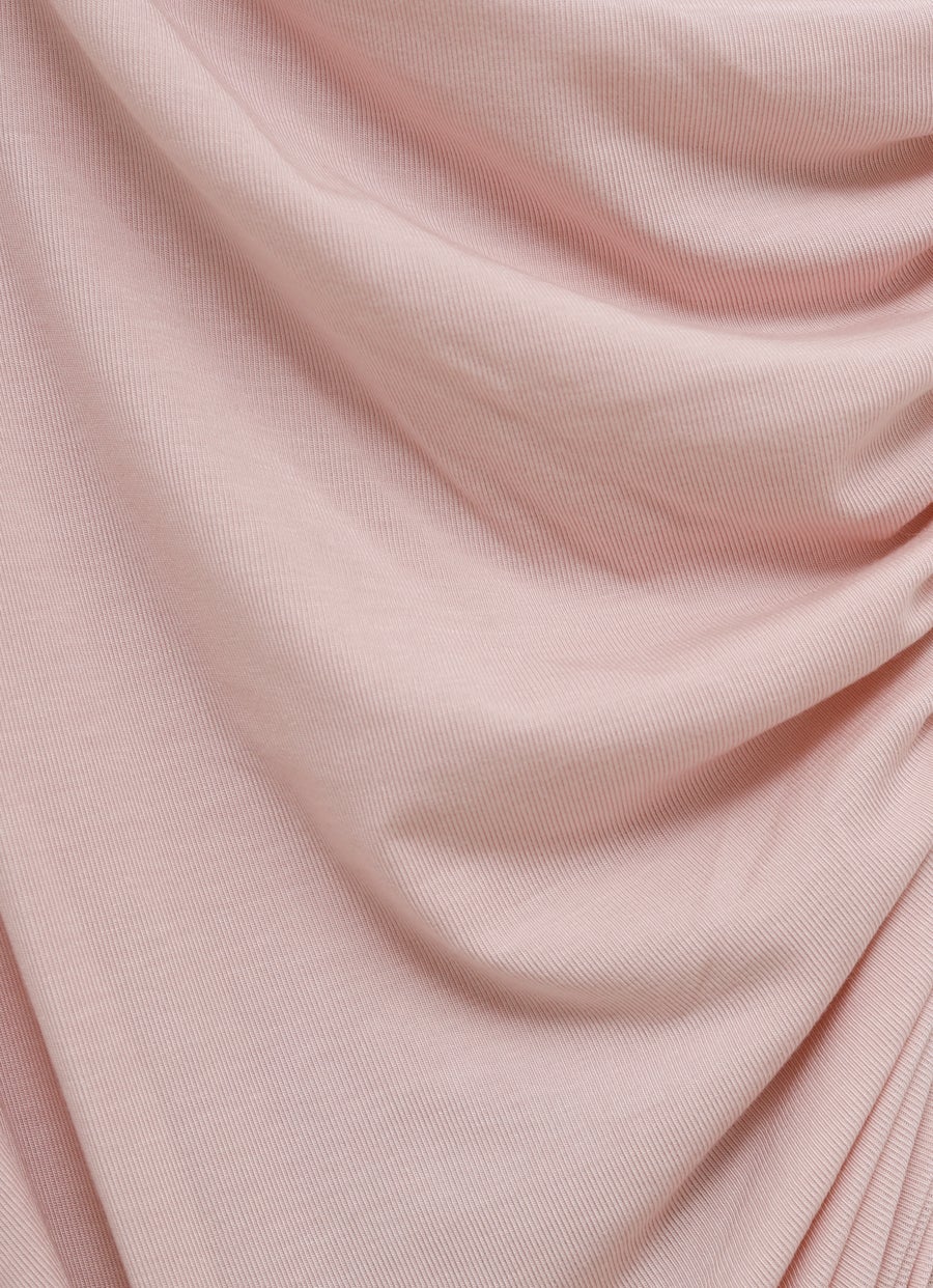 Vestido de noche asimétrico