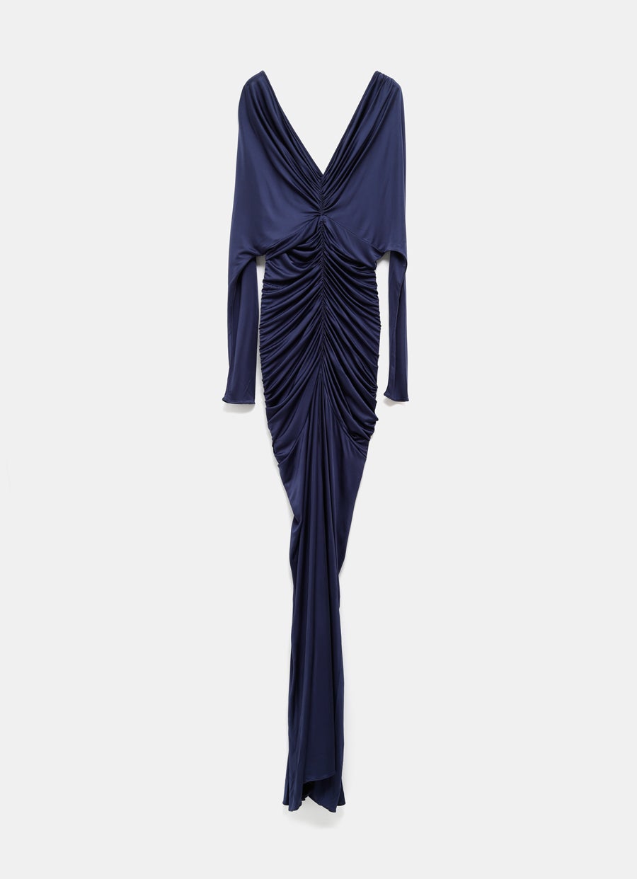 Vestido de noche con escote de pico