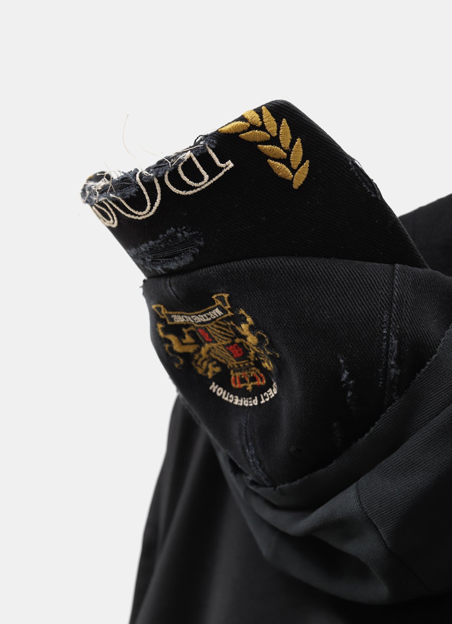 Chaqueta con capucha y gorra
