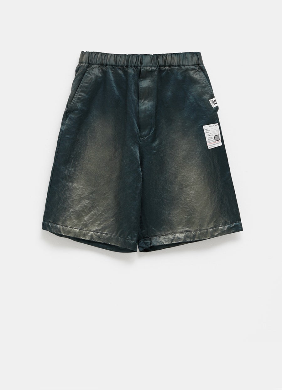 Pantalón corto de raso con efecto descolorido