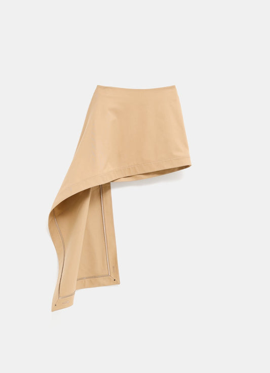 Minifalda envolvente y asimétrica