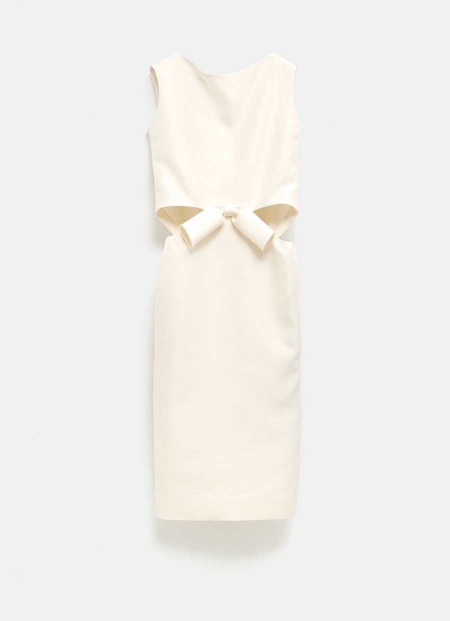 Vestido con lazo drapeado