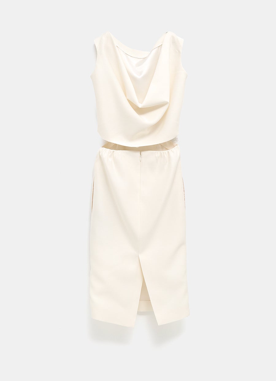 Vestido con lazo drapeado