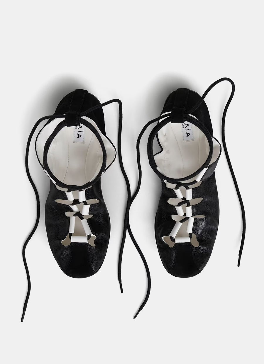 Bailarina plana con cordones