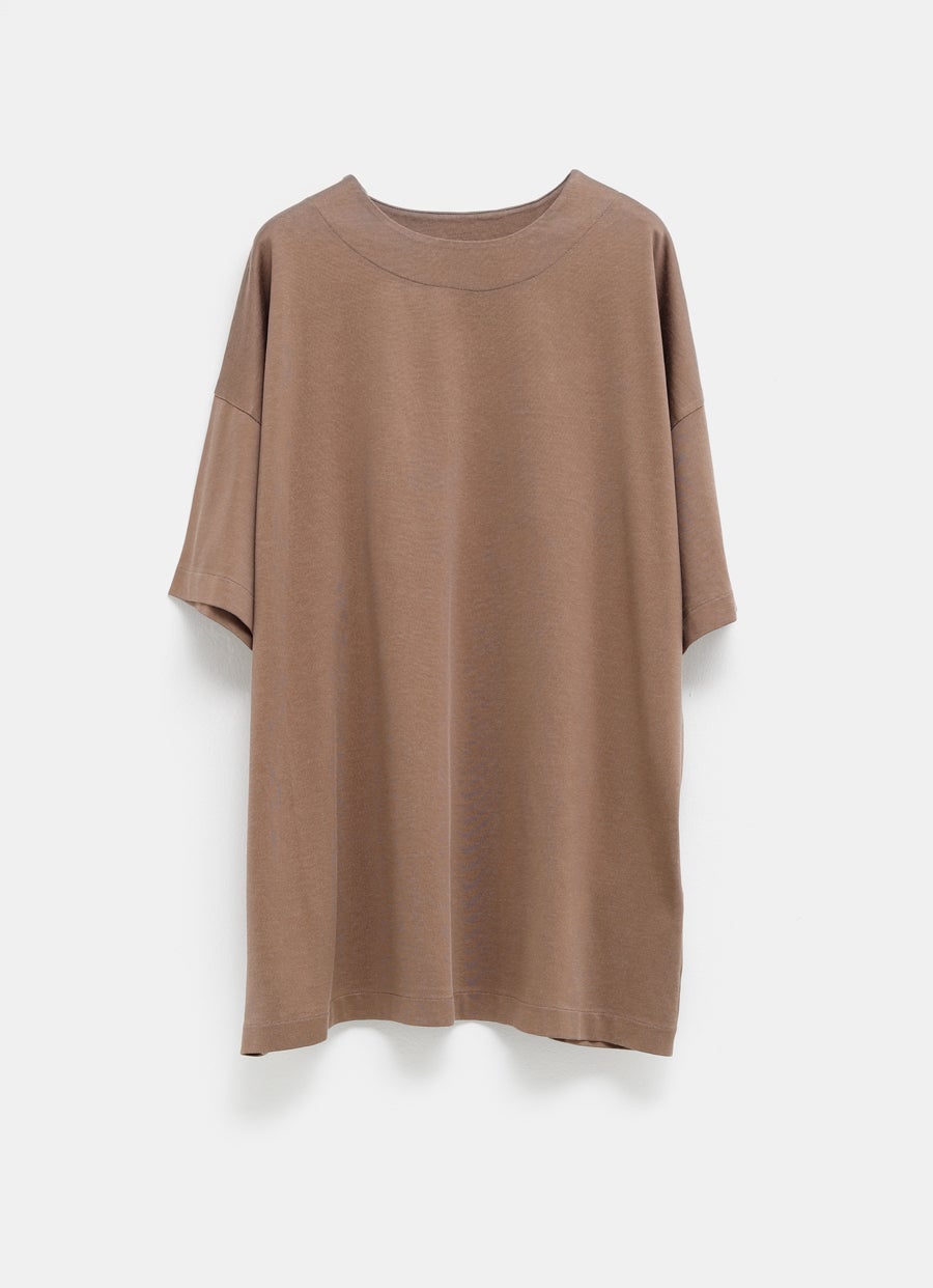 Camiseta Clean Neck de manga corta