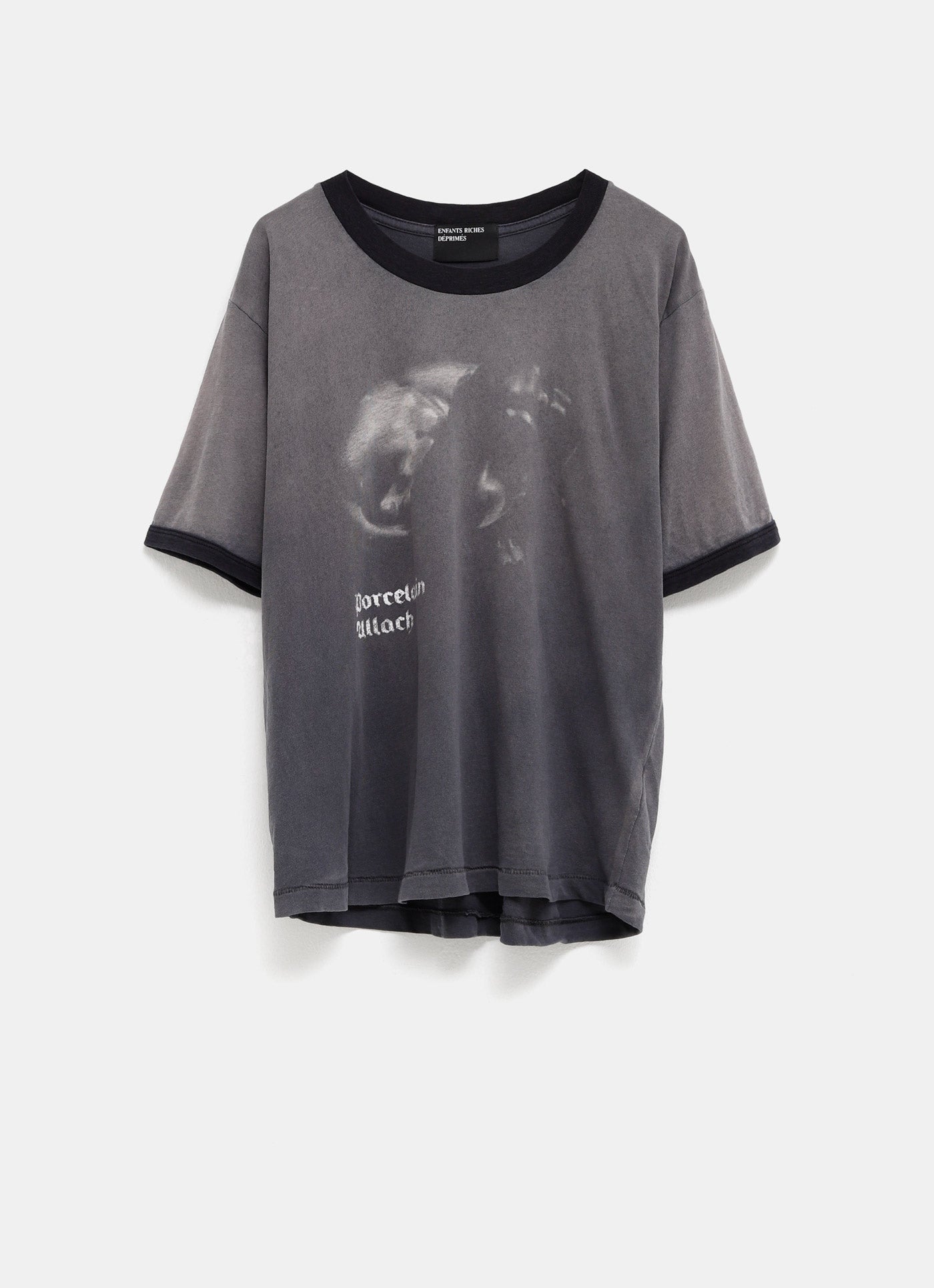 Camiseta Porcelain Dog Patch Ringer