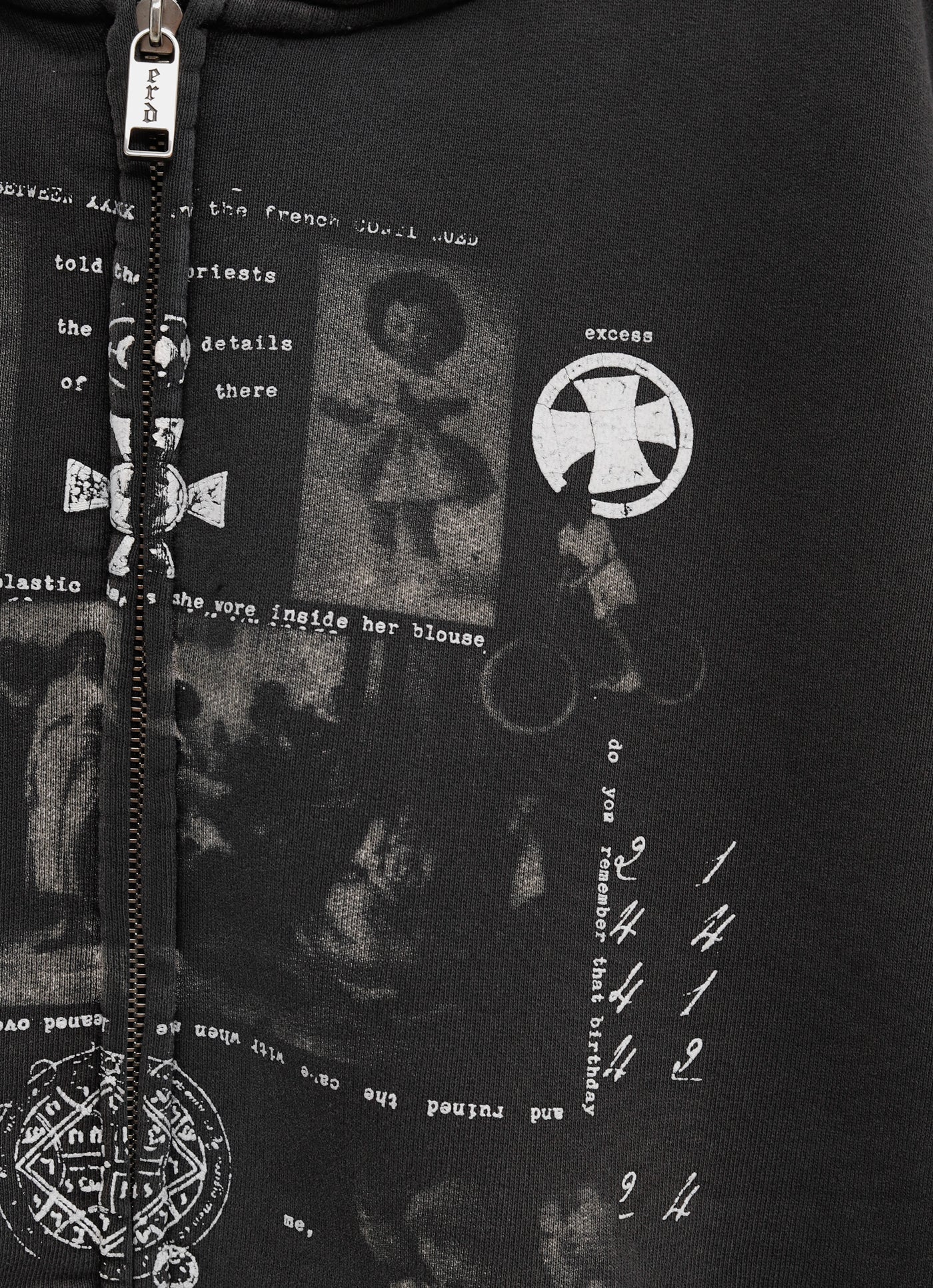 Sudadera con capucha Djagilev's Grave