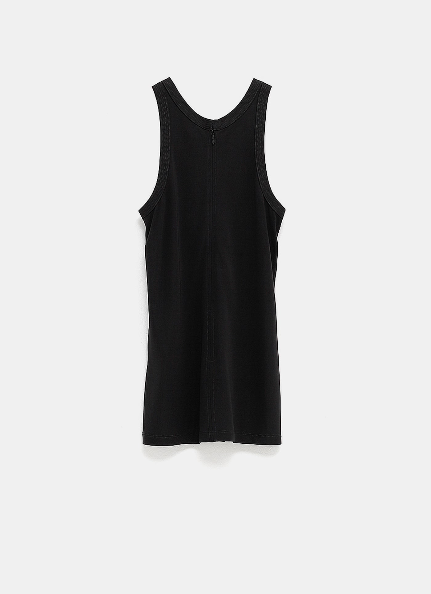 Camiseta curva de tirantes