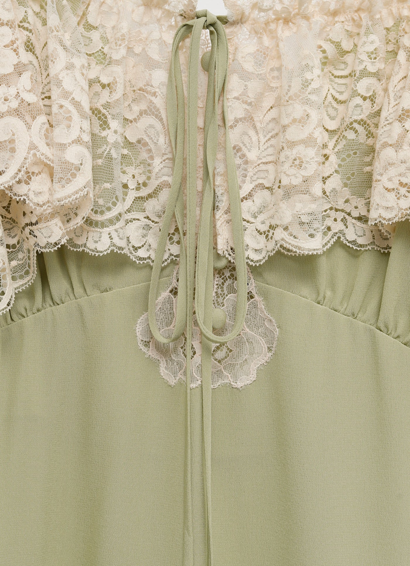Vestido largo con tirantes finos