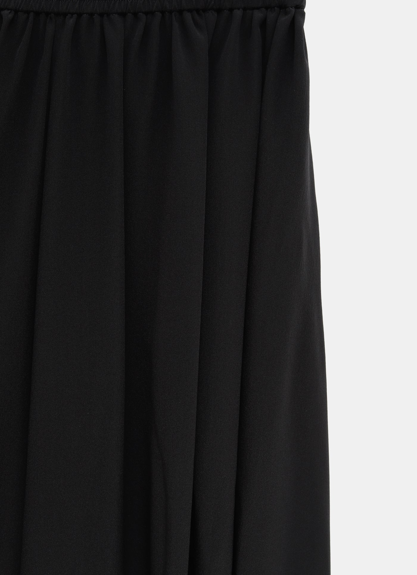 Pantalón plisado fluido