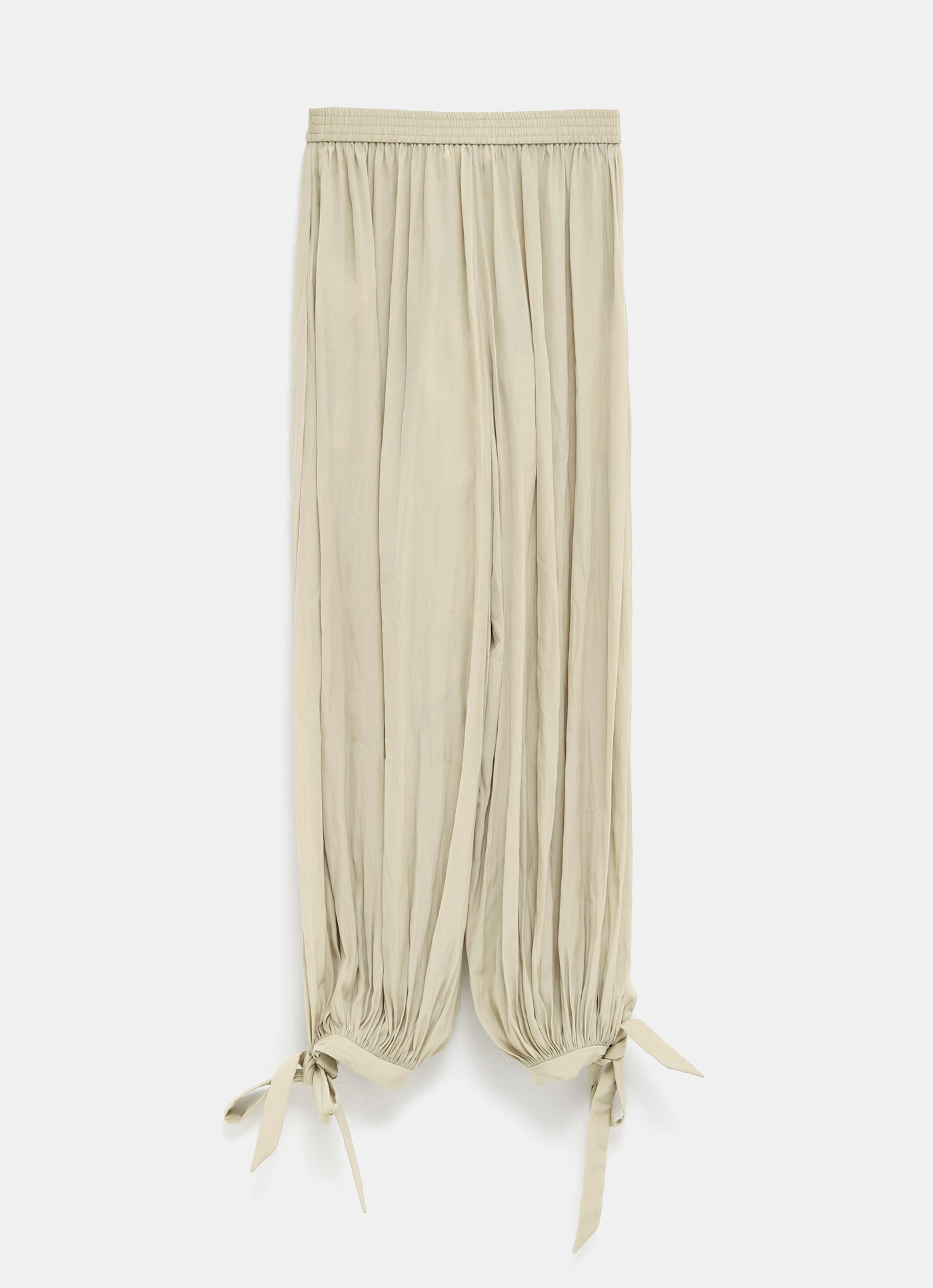 Pantalones plisados fluidos de seda
