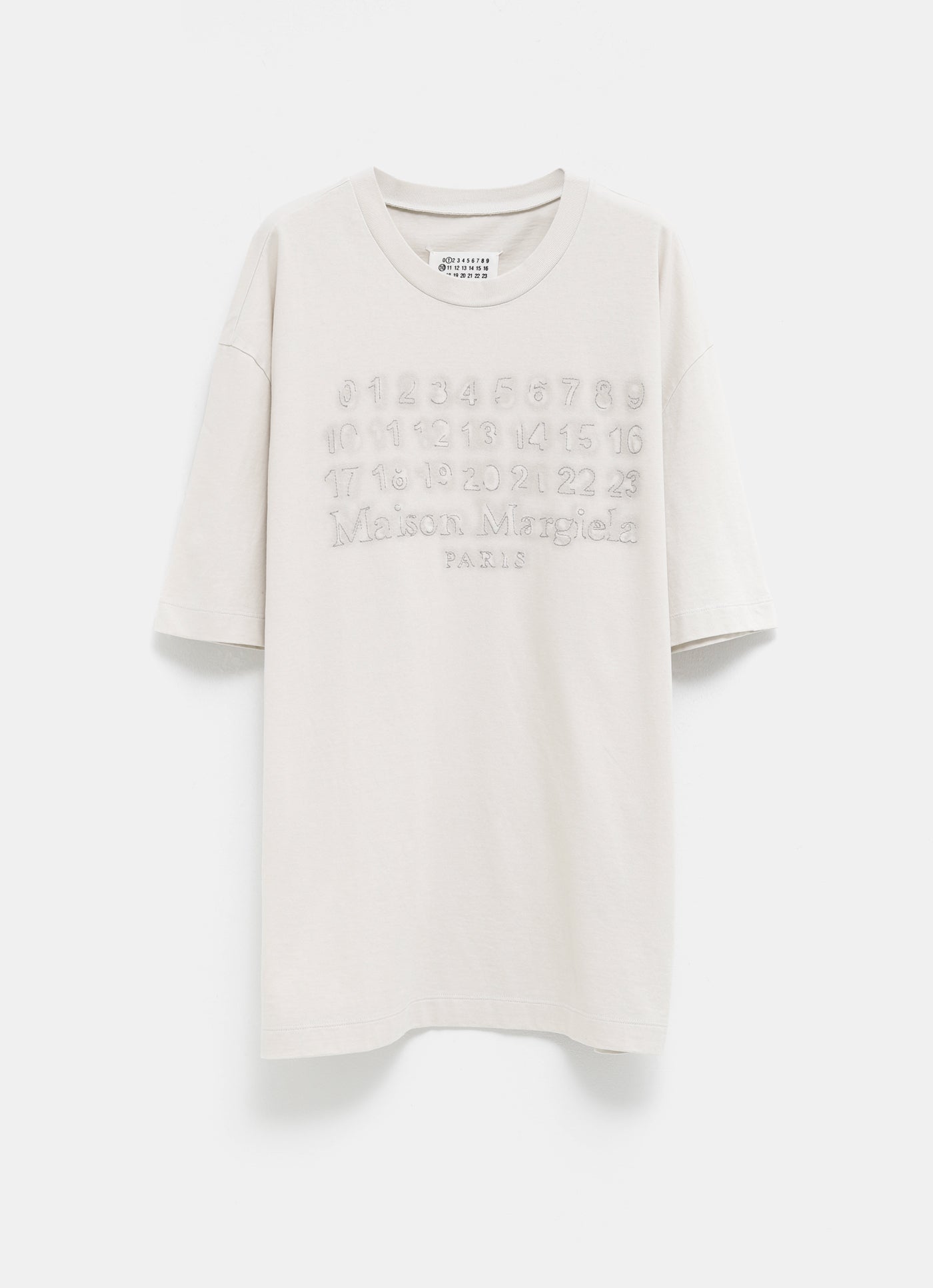 Camiseta con logo bordado para hombre