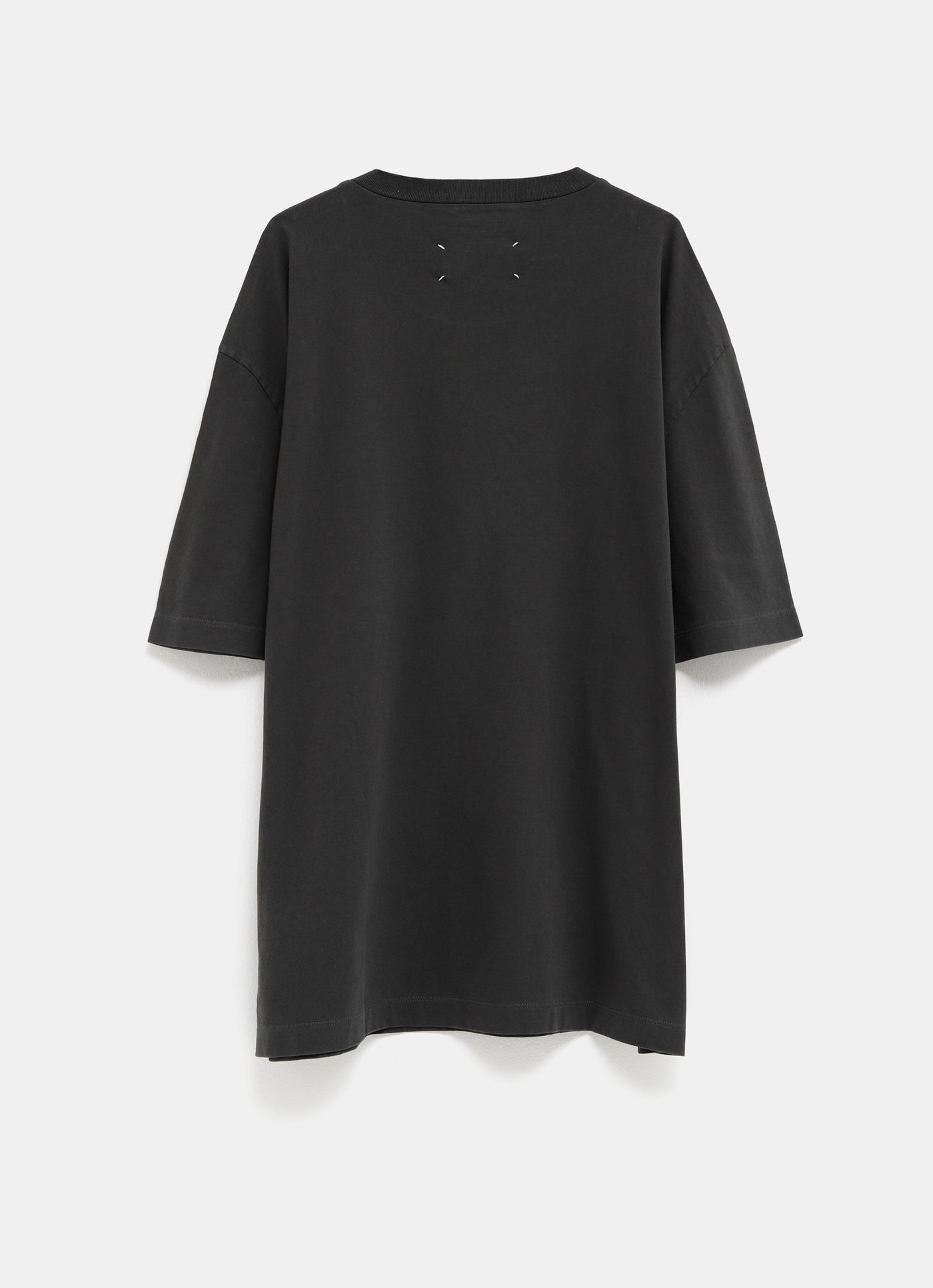 Camiseta con logo bordado para hombre