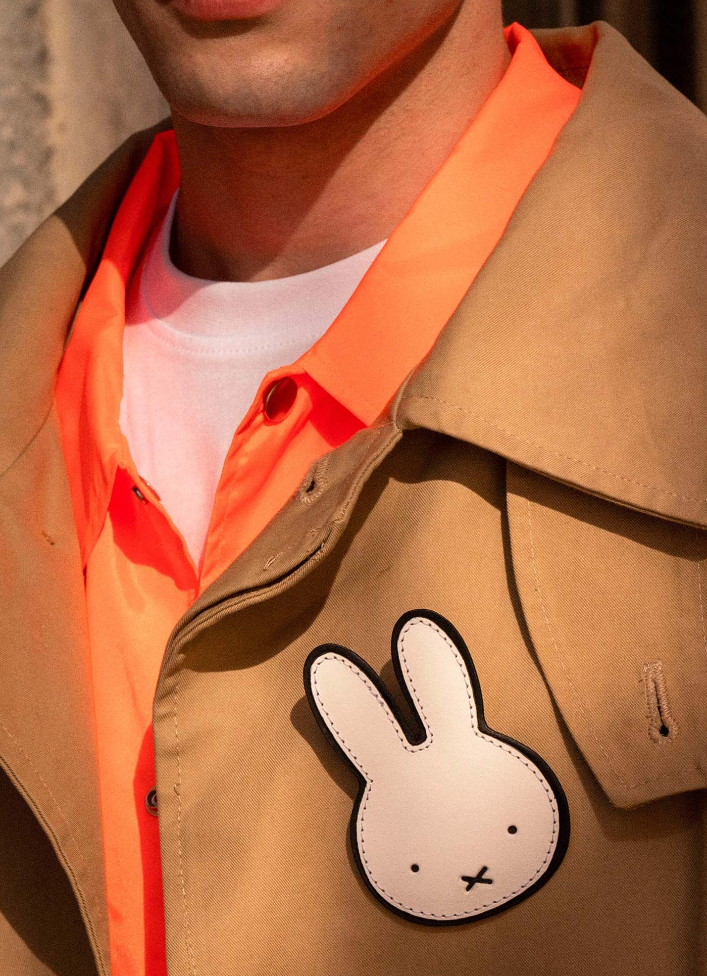 Alfiler Miffy de cuero