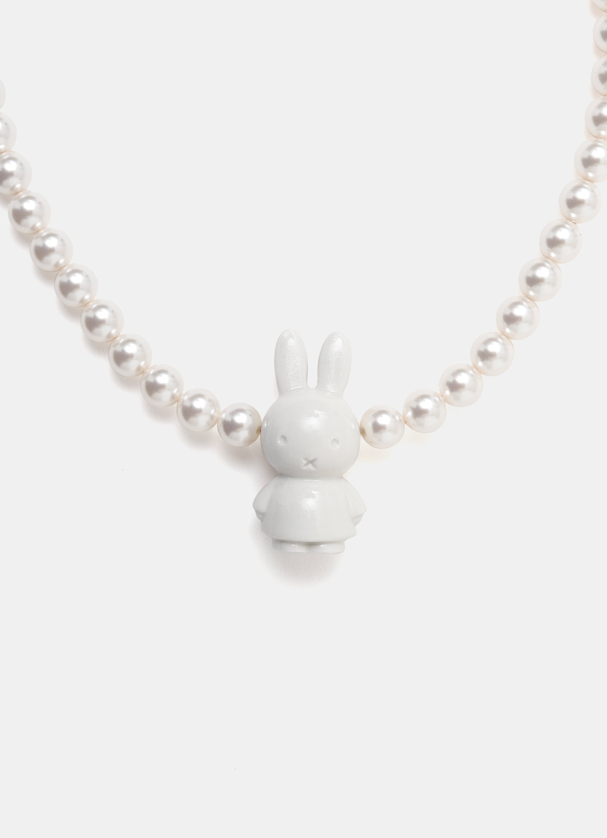 Collar de perlas con colgante Miffy