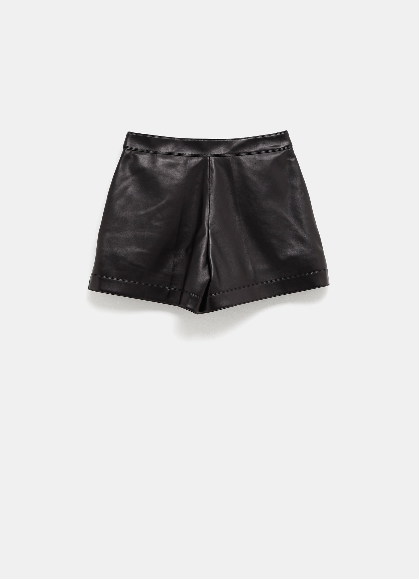 Pantalón corto de piel para mujer