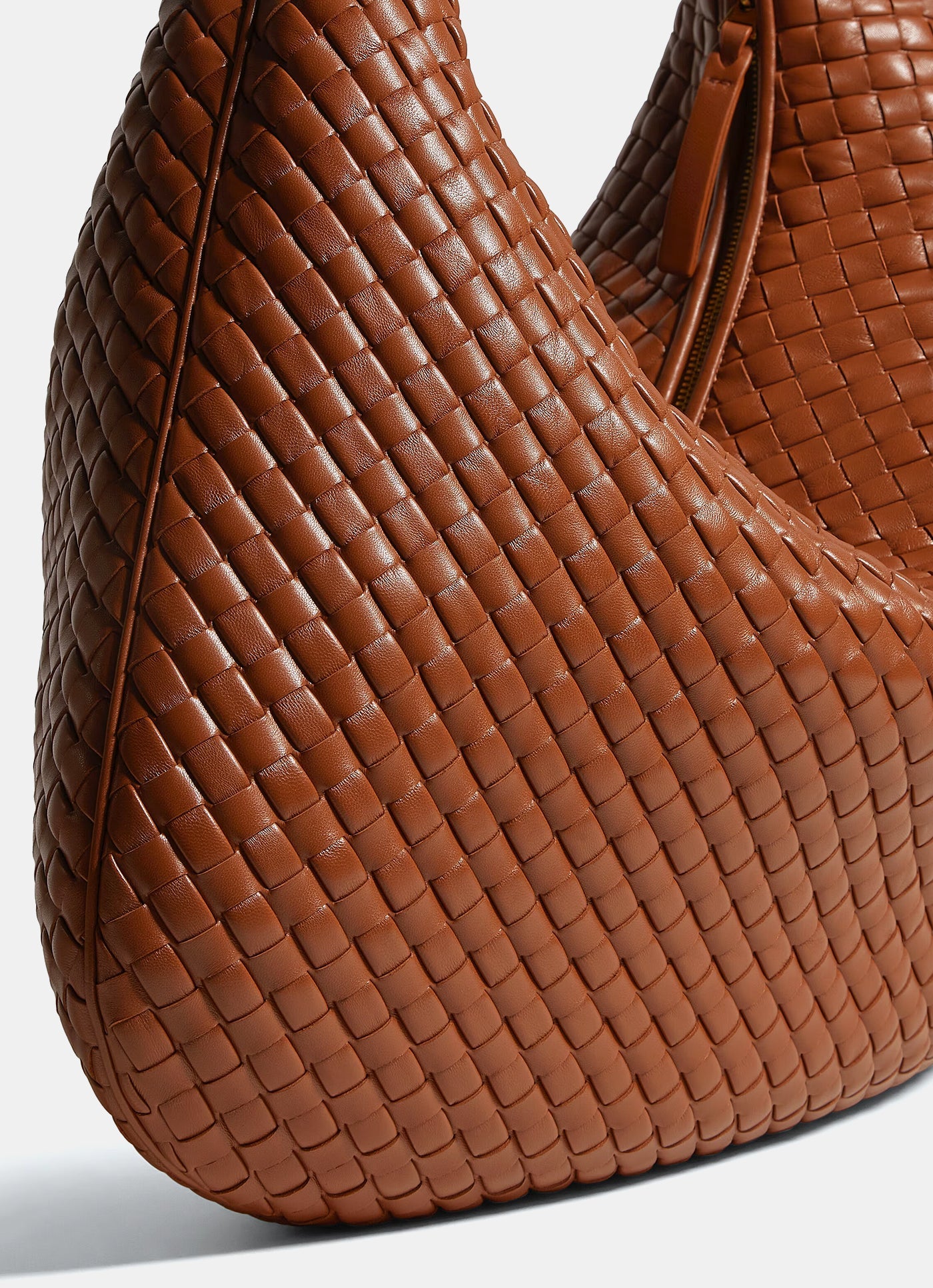 Bolso Veneta Maxi