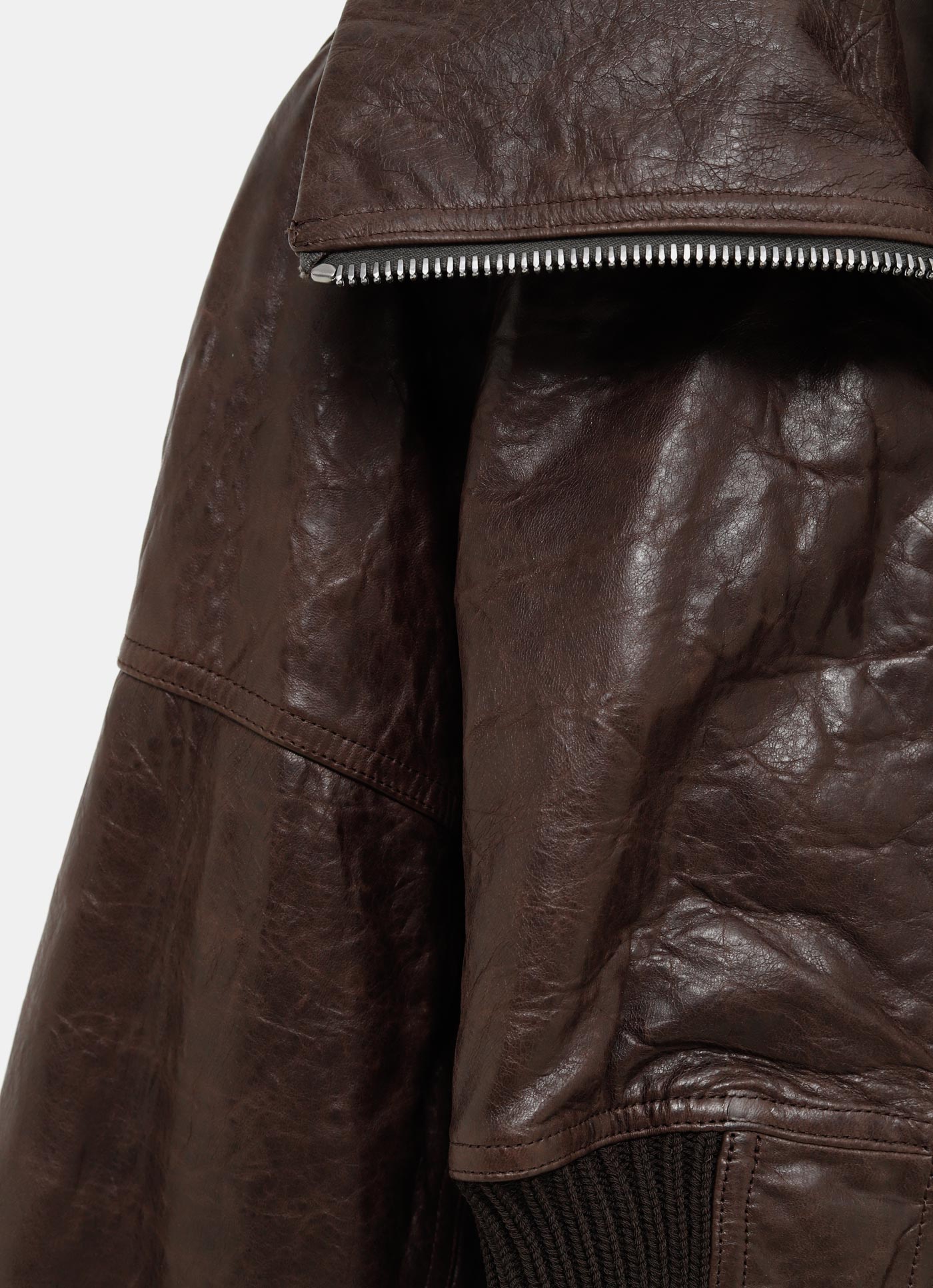 Bomber de piel acolchada