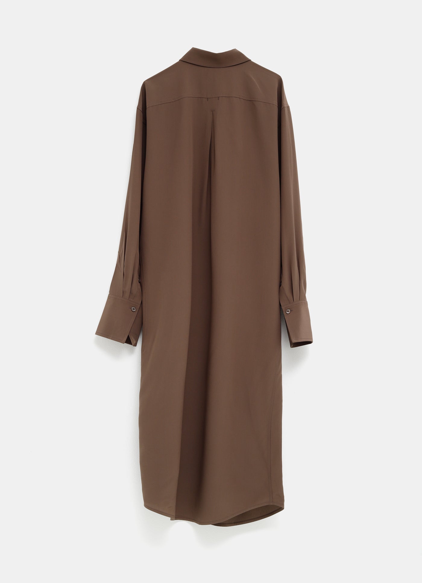Vestido camisero de seda