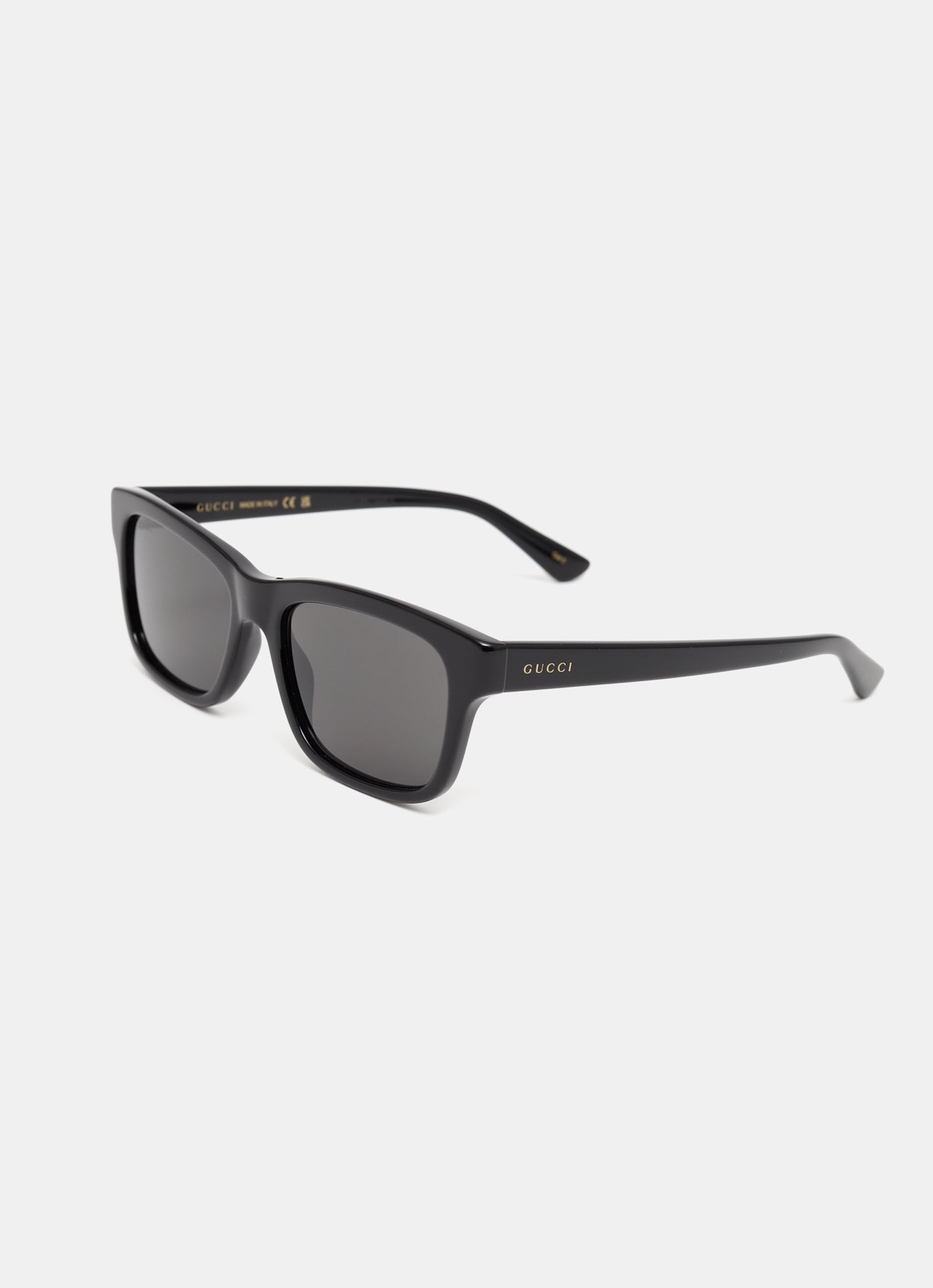 Gafas de sol con montura rectangular