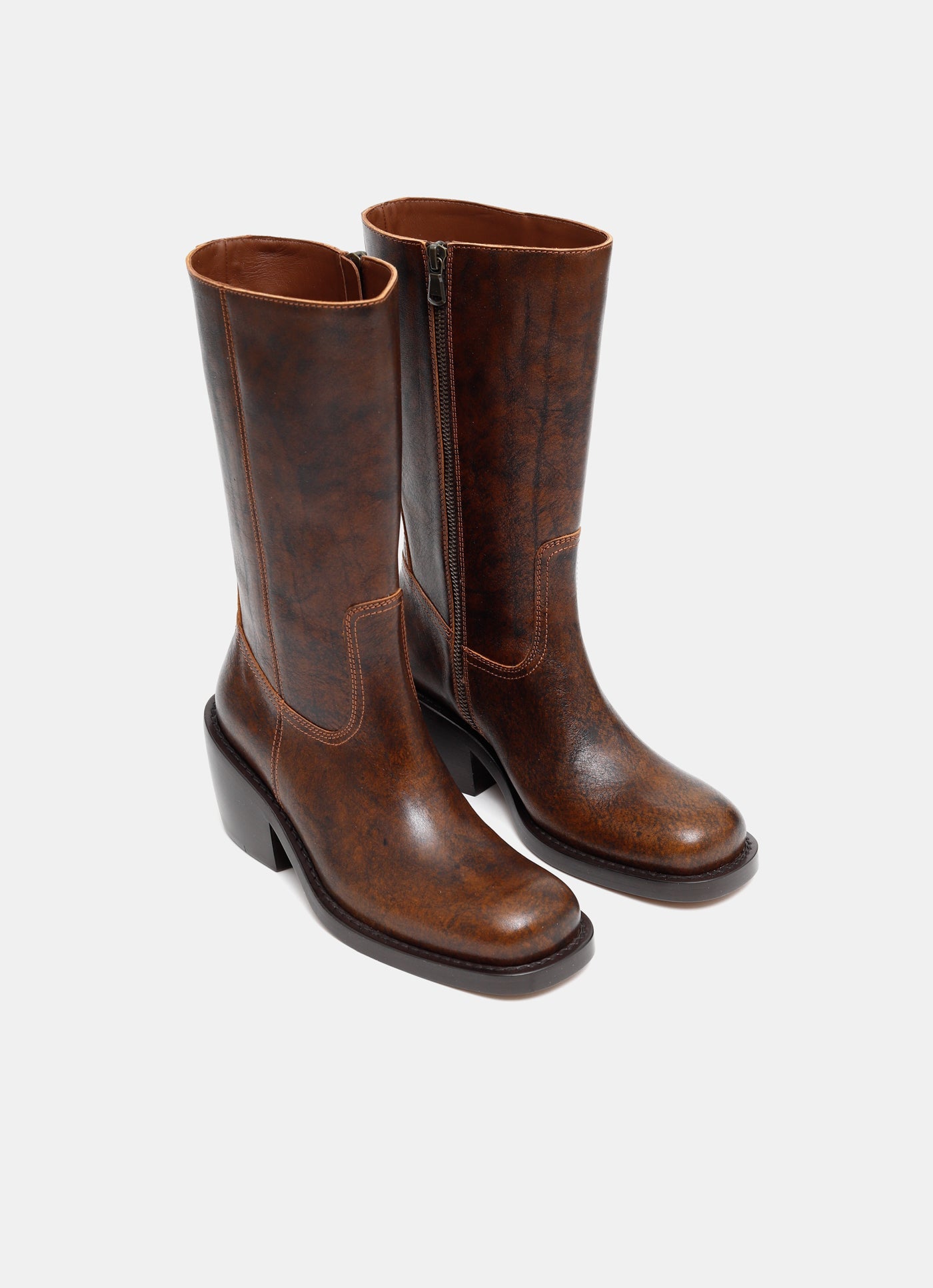 Bota de piel