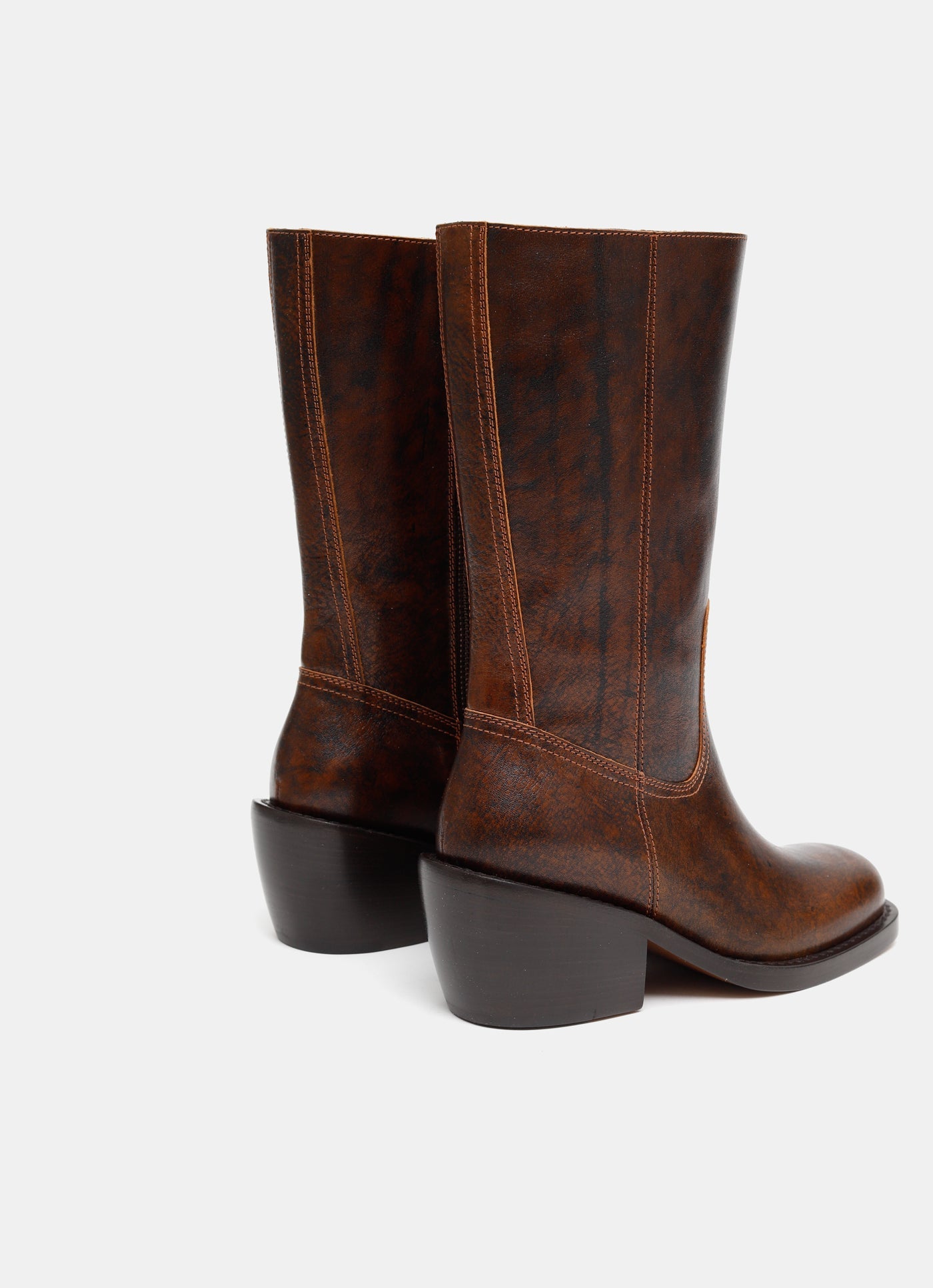 Bota de piel