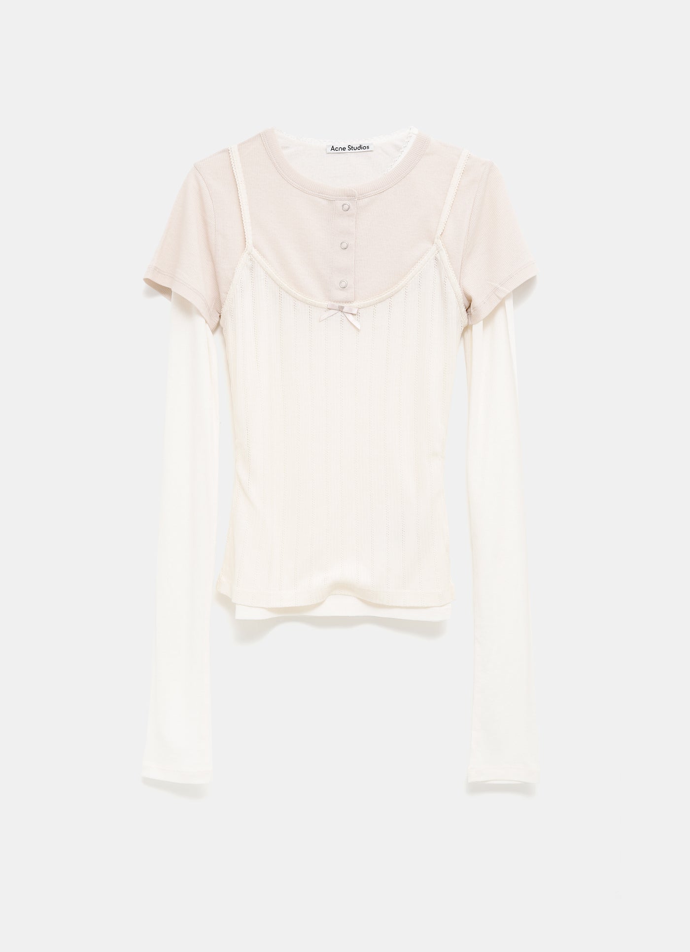 Camiseta con diseño a capas y lazo
