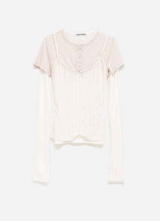Camiseta con diseño a capas y lazo