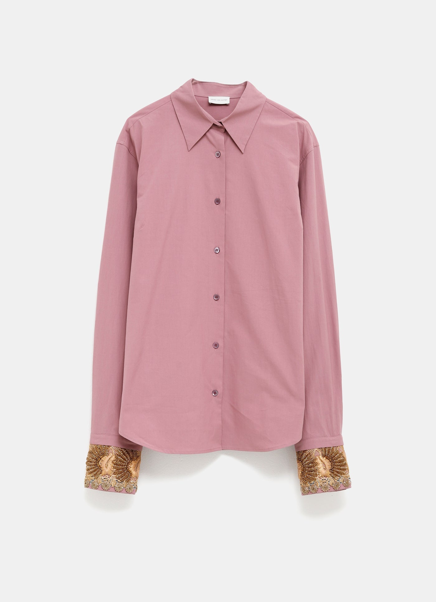 Camisa con puños de pedrería