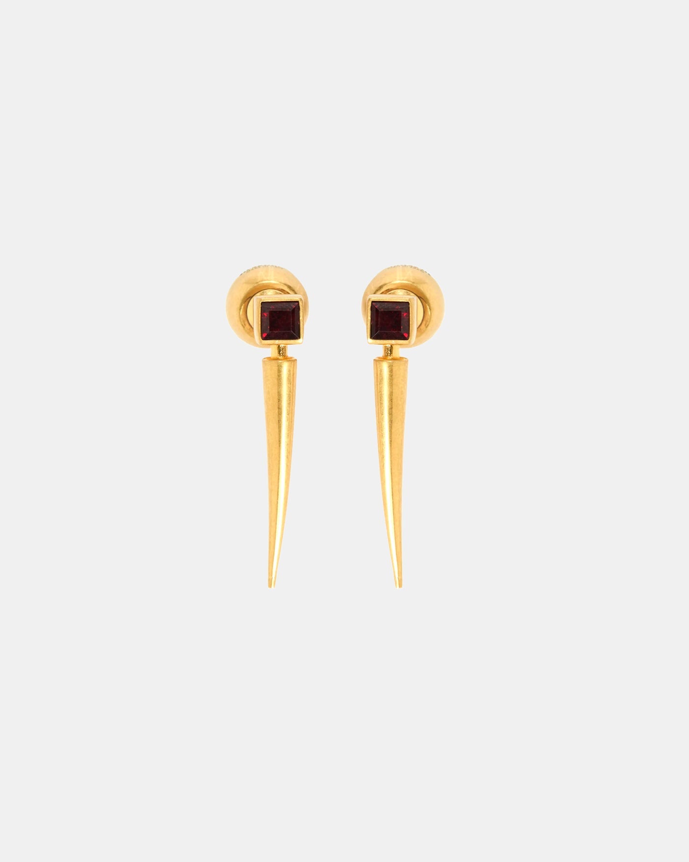 Pendientes cortos