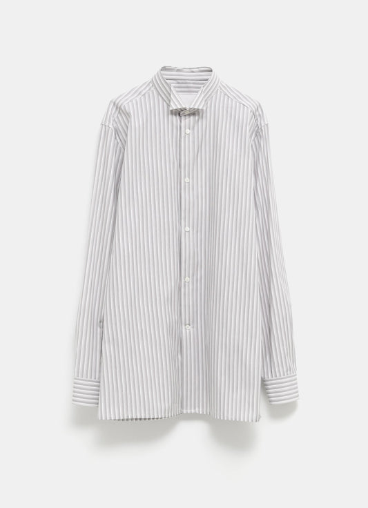 Camisa con cuello de frac para mujer