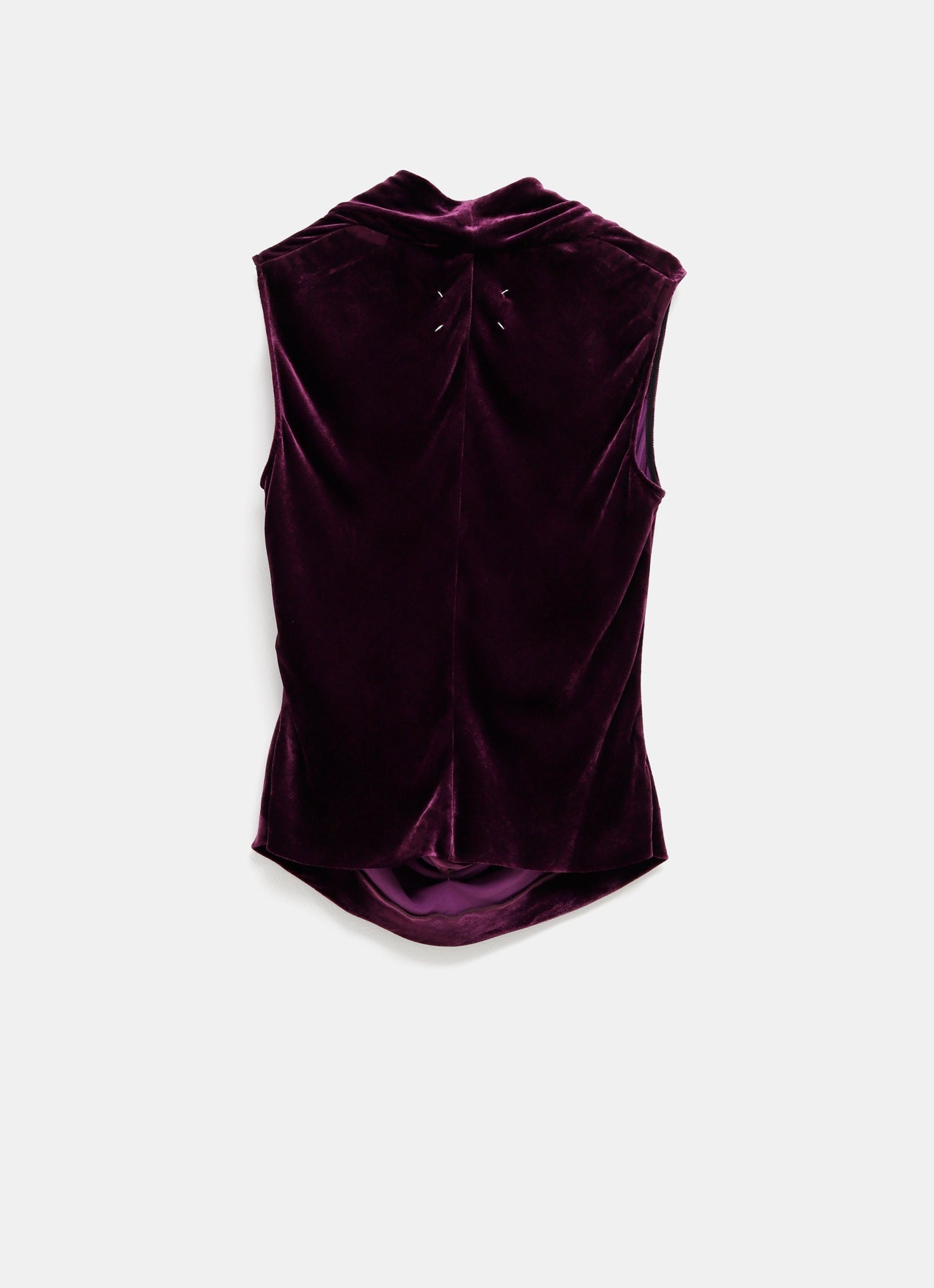 Top de terciopelo con escote drapeado