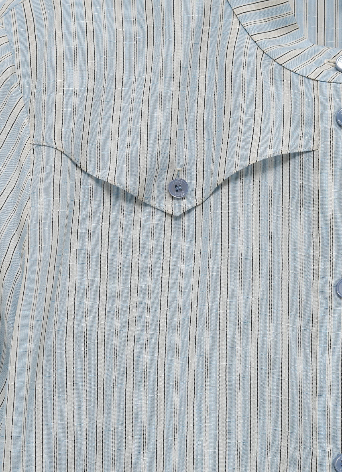 Camisa ajustada a rayas