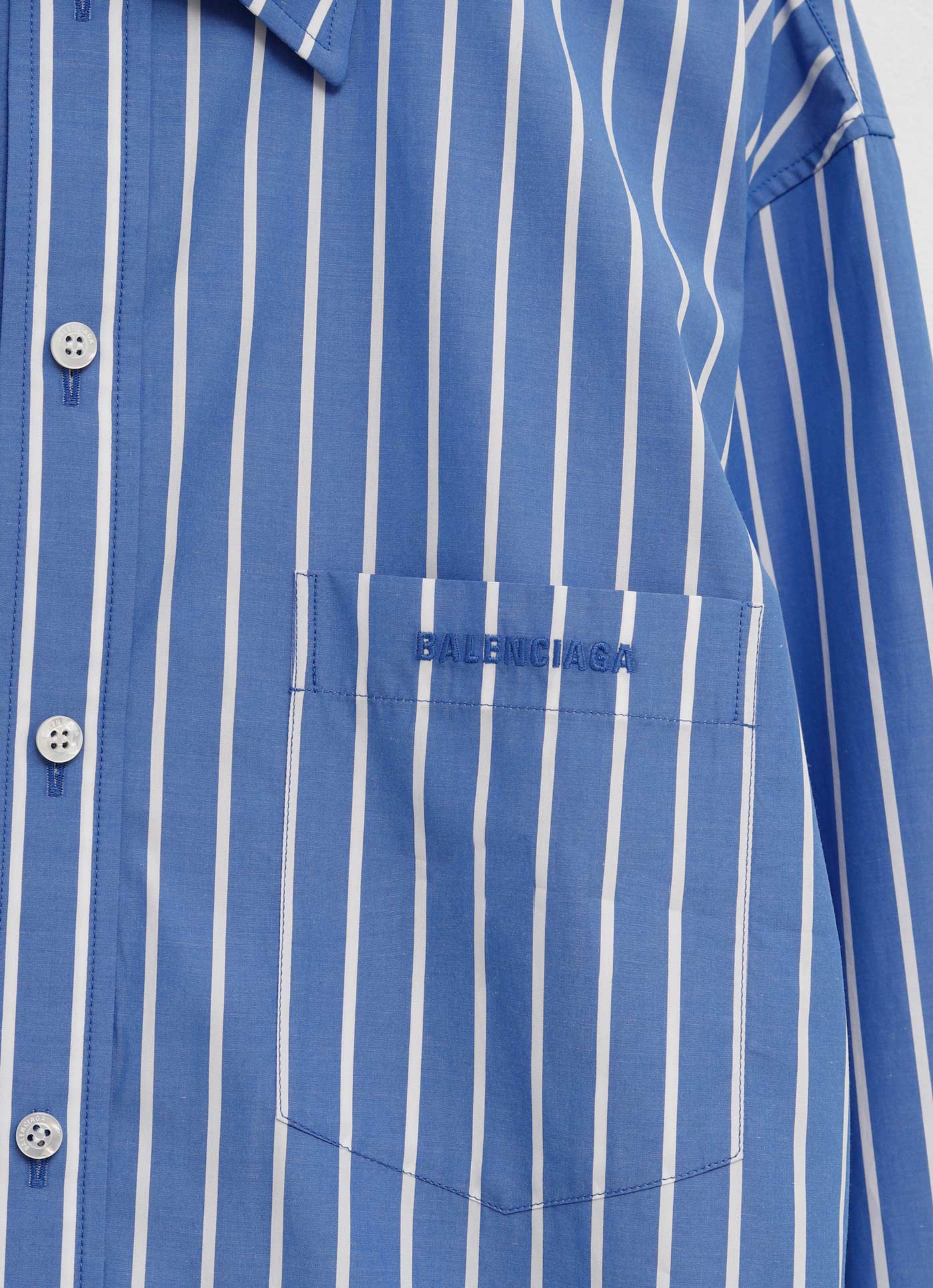 Camisa a rayas para hombre