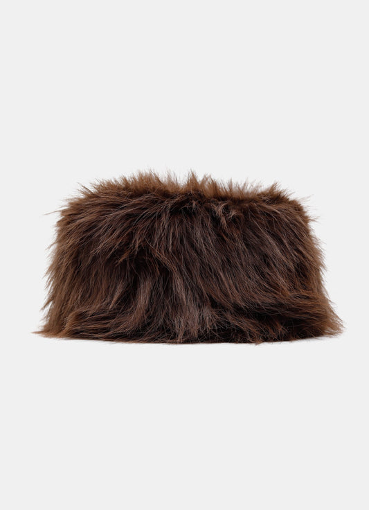 Gorro con cola